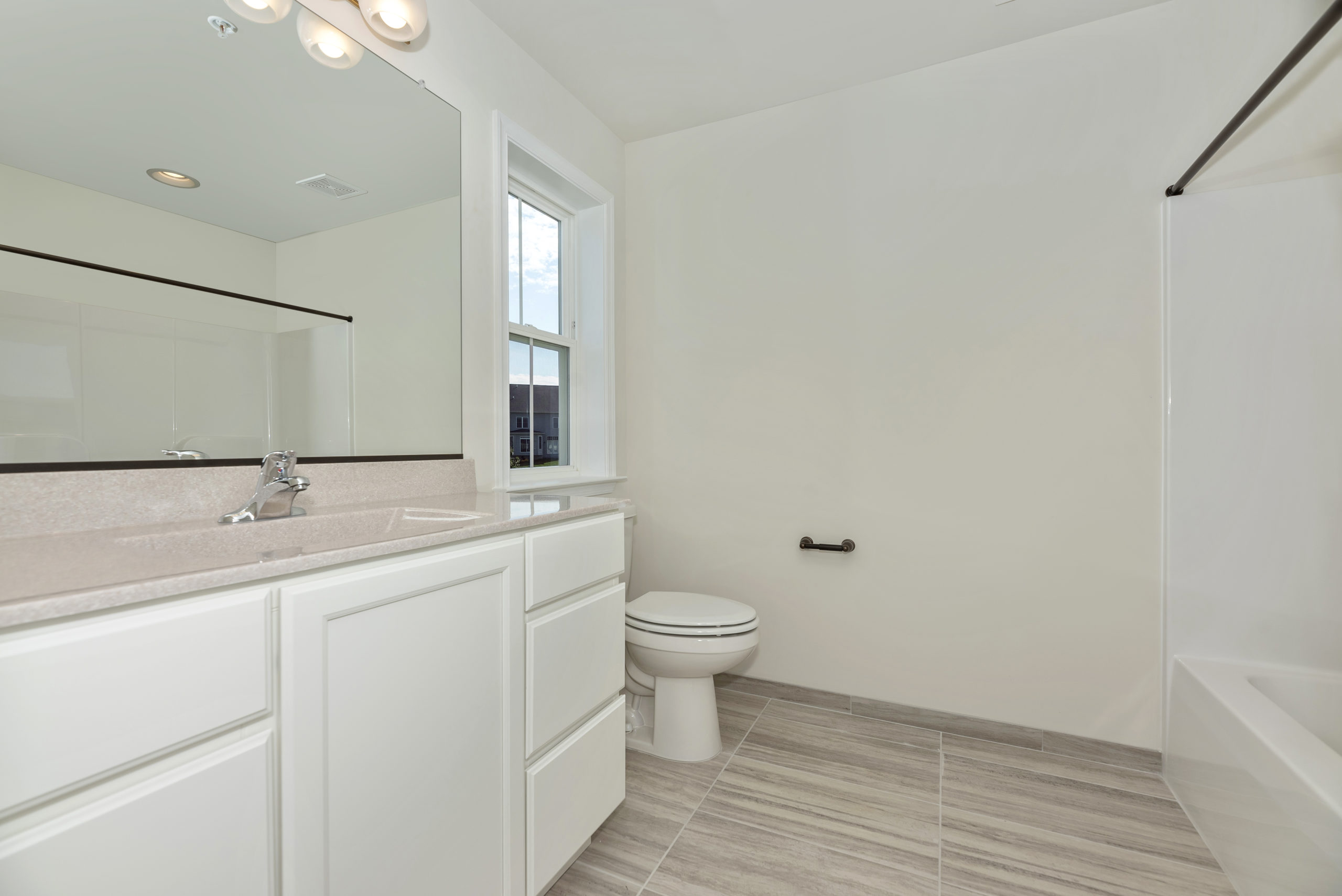 Radford III bathroom New Home by Ryan Legacy Builders, Myersville & Frederick MD